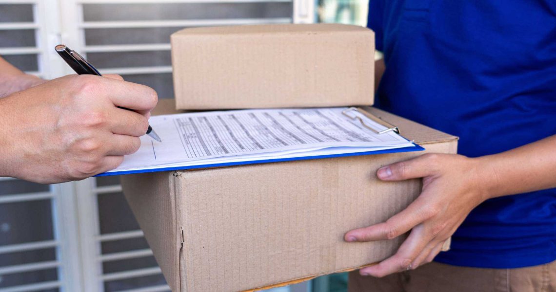 What Can be Delivered with a Same-Day Delivery Courier? - VēLOX